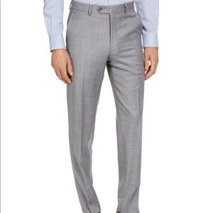 Micheal kors in a sleek black and stretch fabric